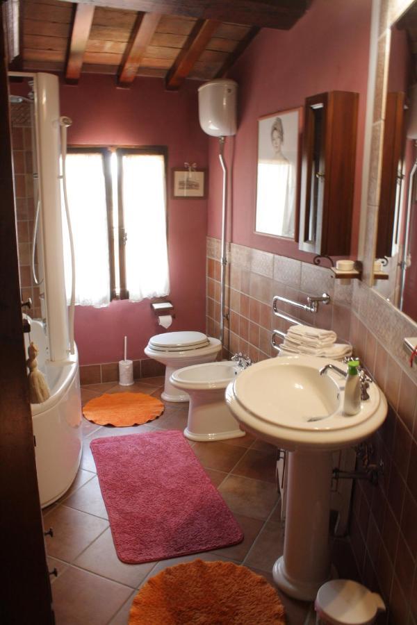 Casetta Rossa เชร์ตาลโด ภายนอก รูปภาพ
